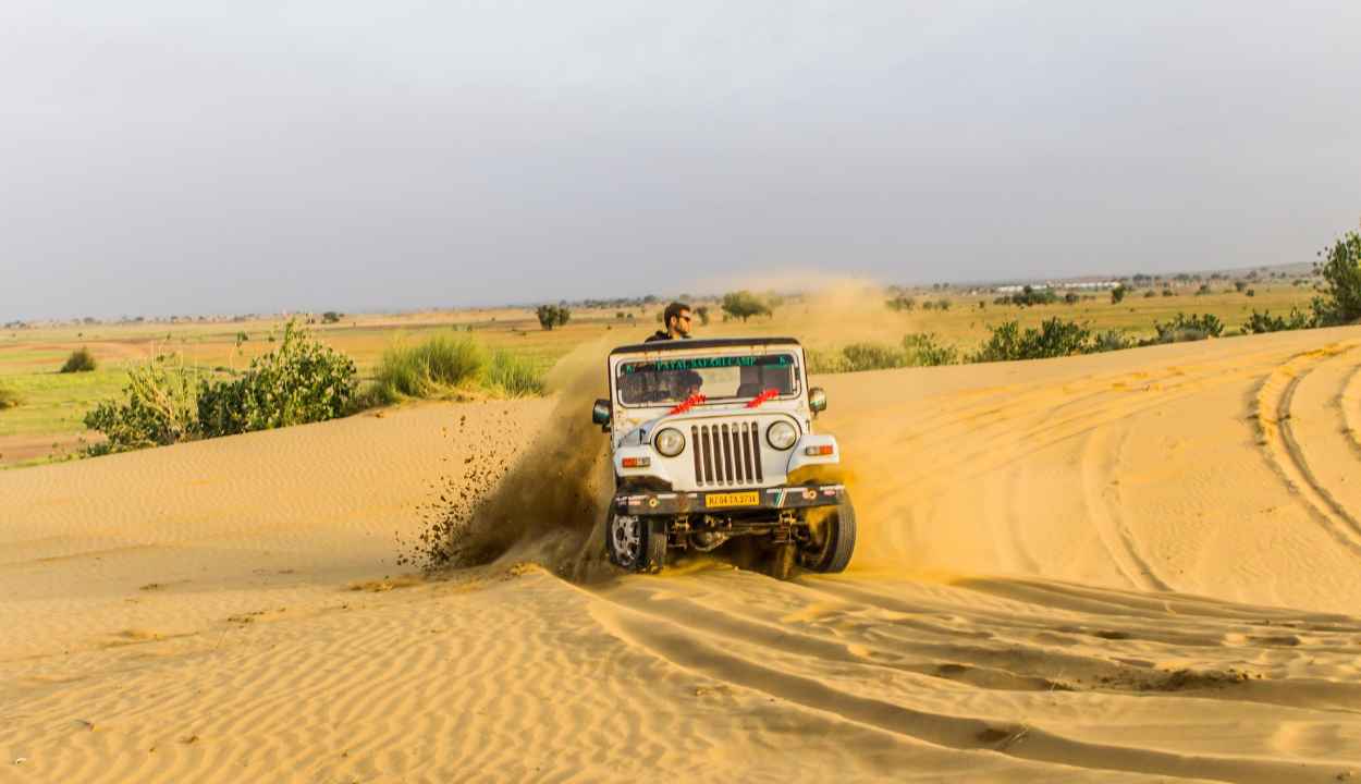 Jaisalmer Jeep Safari Package]